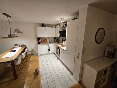 Sonnige und wunderschöne 4-Zimmer-Dachgeschosswohnung über zwei Ebenen