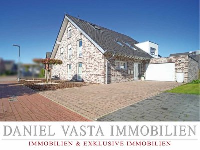 Exklusives Zweifamilienhaus in bevorzugter Lage von Hamminkeln!