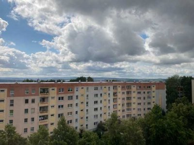 Geräumige 3-Raum-Wohnung wird saniert!