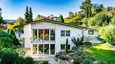 Mittelstenweiler - Barrierefreies Zweifamilienhaus mit Aufzug!