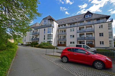 *Wohntraum mit Fernblick auf die Bergstadt - 2-ZKB-Wohnung in Zwönitz*