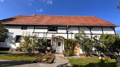 Charmantes Einfamilienhaus mit Erweiterungspotential für Familie oder Gewerbe in naturnaher Top-Lage