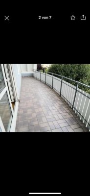 1200 € - 105 m² - 3.0 Zi.
