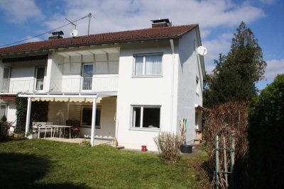 Doppelhaushälfte in ruhiger bevorzugter Stadtlage