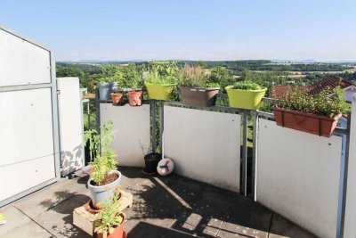 Top-Aussichtslage: 3-Zimmer-Wohnung mit Balkon, Aufzug, Tiefgarage & Stellplatz