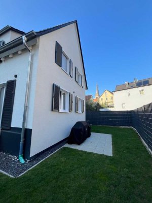 Modernisiertes Einfamilienhaus mit großem Garten zur Miete in Stuttgart Ost - Provisionsfrei + EBK!