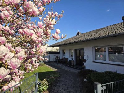 Freistehendes Einfamilienhaus in exponierter Lage mit viel Freiraum
