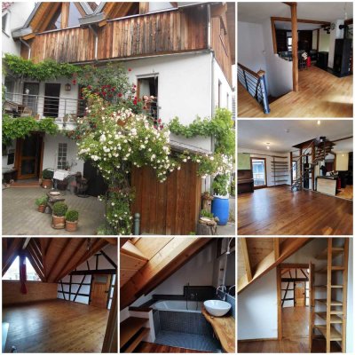Einfamilienhaus in Erdmannhausen  architektonisch reizvoll mit viel Holz
