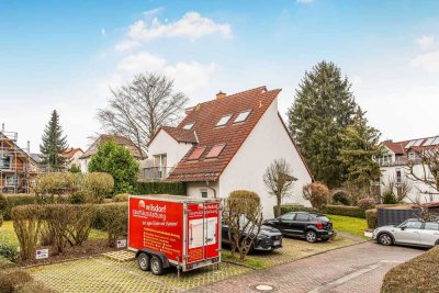 �☀️Sofort bezugsfrei / Maisonette Wohnung/ 2 Bäder + WC/ 2 Stellplätze / Balkon / zentrale Lage
