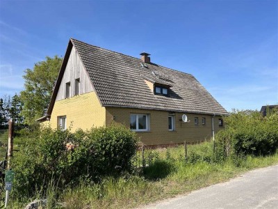 Idyllisch gelegenes Einfamilienhaus mit Gestaltungspotenzial