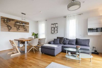 Wohnen mit Seeblick: Stilvolle Wohnung in Ludwigshafen mit Top-Ausstattung