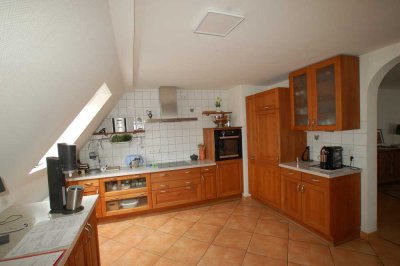 EFH mit hochwertiger EBK in Hartheim