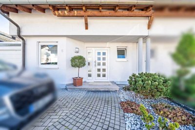 Exklusive Doppelhaushälfte in ruhiger Lage von Ketsch