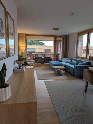 Sonnige, möblierte 3-Zimmer-Loggia-Wohnung