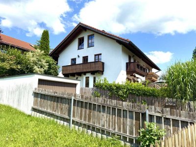 Großzügige Doppelhaushälfte mit tollem Garten