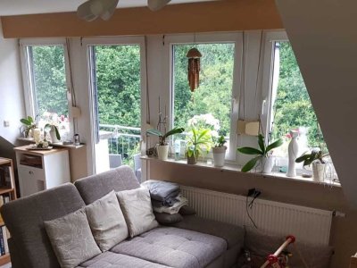 Maisonette-Wohnung mit Balkon, zwei Bädern und EBK in Merzig-Brotdorf