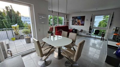 Exklusive, gepflegte 3,5-Zimmer-Wohnung mit geh. Innenausstattung mit Balkon und EBK
