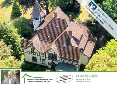 Ehem. Fabrikatenvilla auf parkähnlichem Grundstück in Uelzen