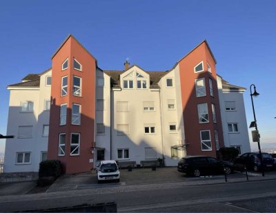 2-Zimmer Wohnung in gepflegtem Mehrfamilienhaus zentral in Urbar von Privat