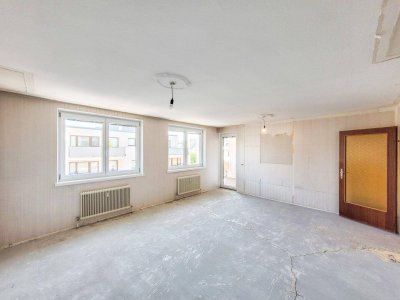PROVISIONSFREI VOM EIGENTÜMER! UNSANIERTE 3-ZIMMER WOHNUNG MIT LOGGIA!