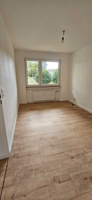 Modernisierte 2-Zimmer-Wohnung mit Balkon in Ditzingen