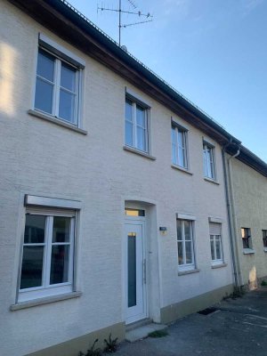 Modernisiertes Reihenmittelhaus in 89129 Langenau – einziehen und wohlfühlen!
