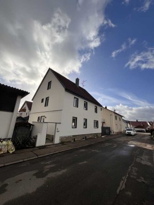 Freistehendes Einfamilienhaus mit Terrasse und Garten für die ganze Familie