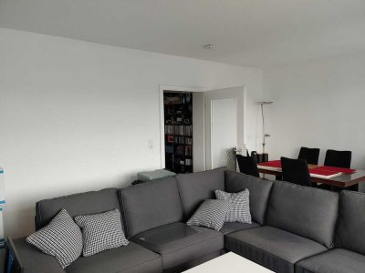 helle 3 Zi- Wohnung mit Balkon