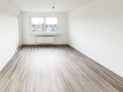 Ab 03.07. frei - startet in euer neues Leben mit der schicken 3-Zimmer-Wohnung mit Balkon!