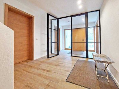 Bauhaus-Pur: Exklusive Designvilla in Panorama-Lage!