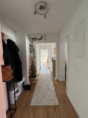 Große kernsanierte, lichtdurchflutete 4-Zimmer Wohnung im Herzen von Eislingen