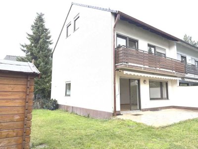 *Zentral und ruhig gelegen, großzügige Doppelhaushälfte unterhalb der Friedberger Altstadt*