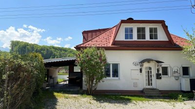 Urlaub, Ausblick, Investment – ein Haus am Traunsee.