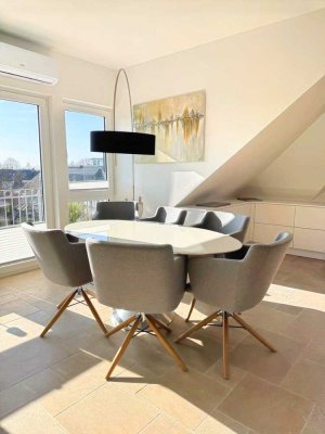Dachgeschoss Wohnung mit Lift und Balkon