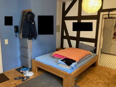 Möblierte 1-Zimmerwohnung 27m² in Marburger Oberstadt