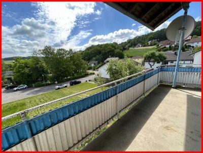 Schöne 3,5-Zimmer-Wohnung mit Balkon und Stellplatz in ruhiger Lage