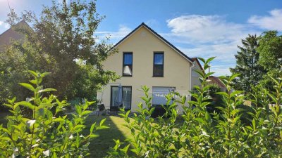 Modernes Einfamilienhaus aus erster Hand in idyllischer Lage