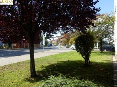 Gemütliche 1 Zimmerwohnung  in grüner Lage von Niedersedlitz mit großer Wohnküche und Einbaumöbeln