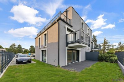 *Niedrigenergiehaus*EXKLUSIVE Ausstattung*ERSTBEZUG*inklusive 1 Stellplatz