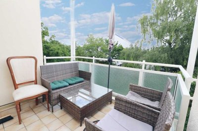 TOP !! Germering !! ZENTRUM !! attraktive 3-Zimmer-Wohnung ** sonniger Balkon ** nahe S-BAHN **