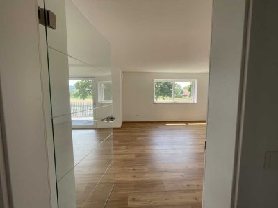 Exklusive 4-Zimmer-Wohnung mit gehobener Innenausstattung mit EBK in Niederaichbach