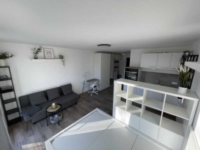 Moderne 1-Zimmerwohnung teilmöbliert mit Garten & Zugang zu Arbeitsraum im Herzen von Ludwigsburg