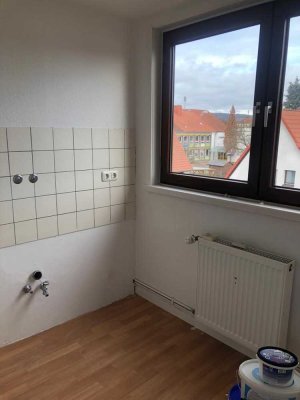Kleine, freundliche 3-Zi-DG-Wohnung in Hameln