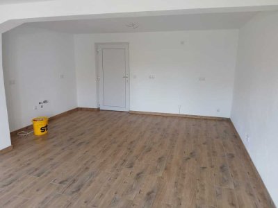 Barrierefreies 1-Zimmer Loft mit Terrasse in Pilsting