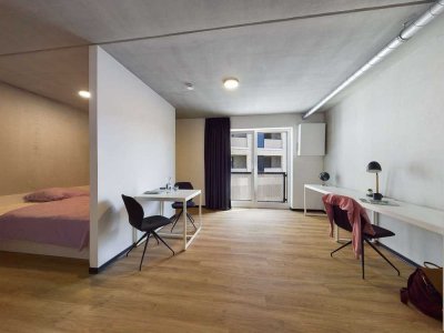 DIE ZIMMEREI | Hell + möbliert: Premium-Apartment für Studierende + Auszubildende | XL Bude