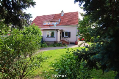 Großer Garten und Blick auf den Anninger - Entzückende Doppelhaushälfte in ruhiger Siedlungslage in Traiskirchen!