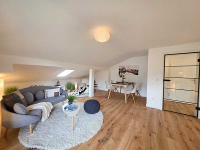 Exklusiv, sanierte 2-Zimmer Wohnung zum Erstbezug - Provisionsfrei