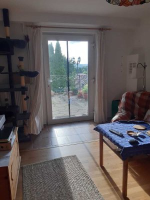 Freundliche 3-Zimmer-Terrassenwohnung EBK in Niedernjesa