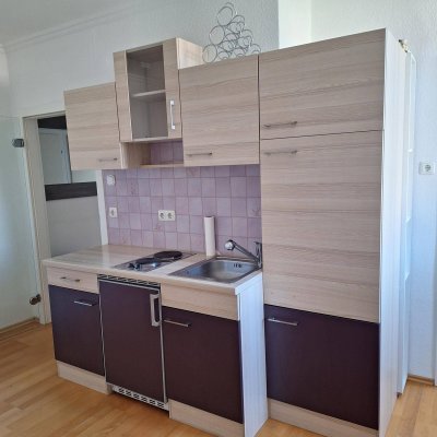 Kleine Wohnung mit 38 m² in zentraler Lage mit extra Schlafzimmer