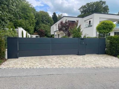 Traumhafte Villa-Doppelhaushälften mit großem Grundstück